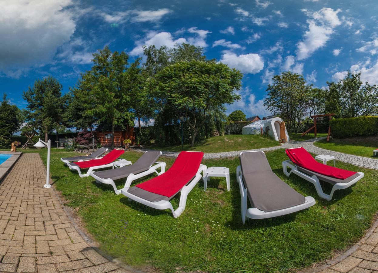 Hotel Alpenhof Markneukirchen Exteriör bild